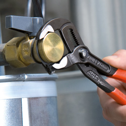 Cobra Hightech Water Pump Pliers